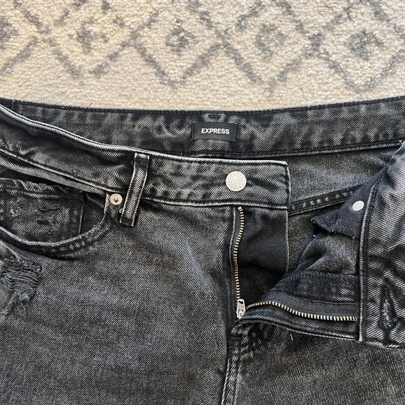 Express Black 90s Ankle Boot Distressed Cropped Jeans - Picture 5 of 8